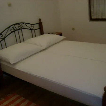 Klara Apartment